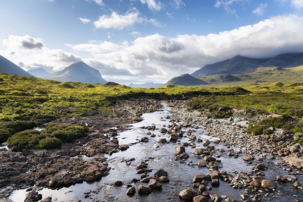 Colinas de Cuillins